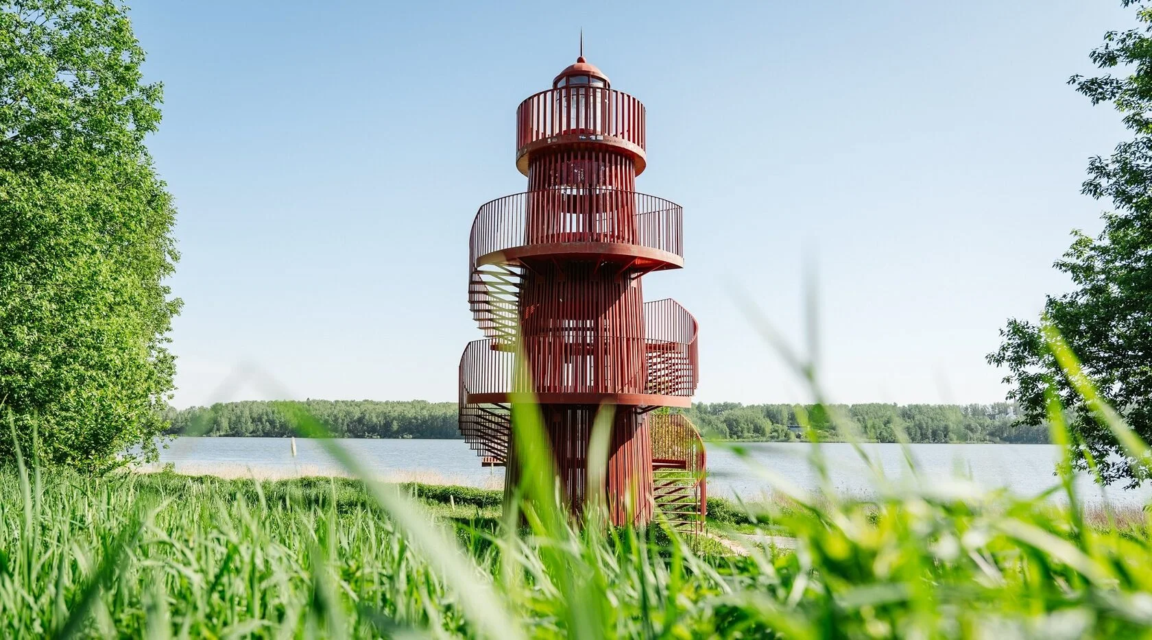 Солнечногорск: озеро Сенеж, фермерский  сыр и «пушистый»  музей