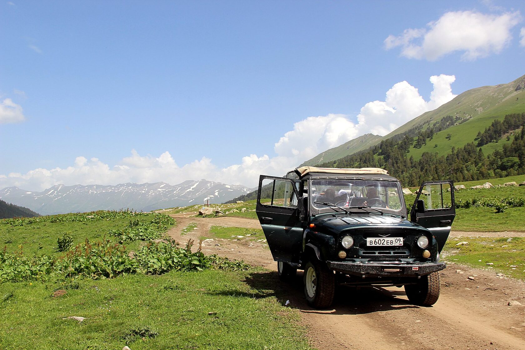 На машине в Архыз: что посмотреть за 3 дня