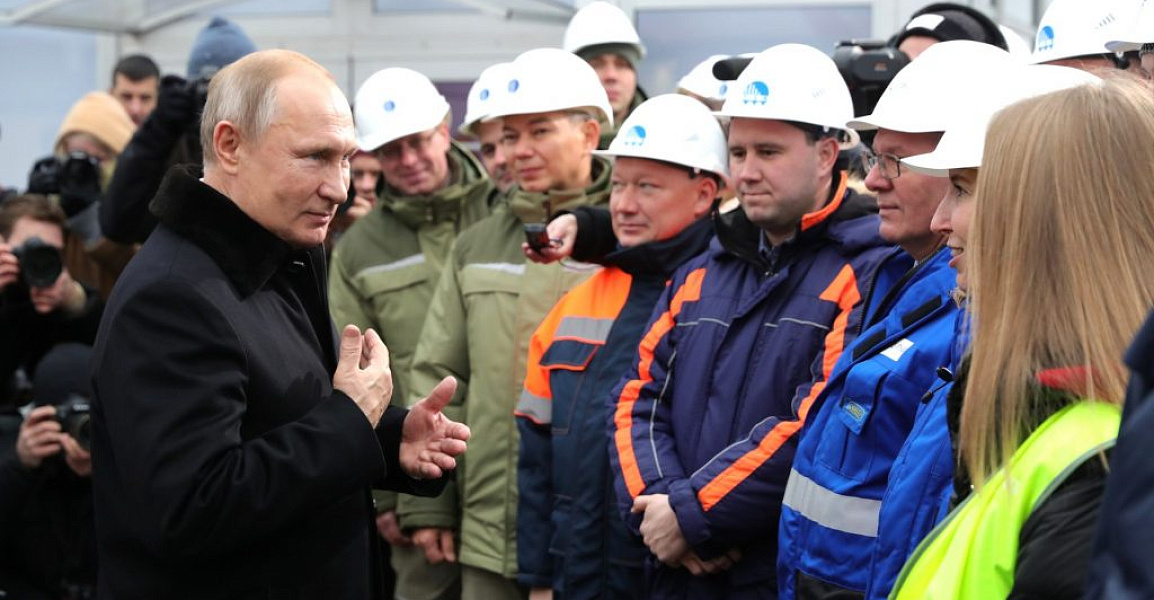 Высокоскоростная «Нева»: Путин запустил движение по платной трассе М11 Москва — Санкт-Петербург